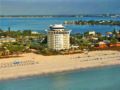 Grand Plaza Beachfront Resort Hotel & Conference Center - St. Pete Beach (FL) セント ピートビーチ（FL） - United States アメリカ合衆国のホテル