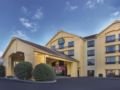 La Quinta Inn & Suites Pigeon Forge - Pigeon Forge (TN) ピジョン フォージ（TN） - United States アメリカ合衆国のホテル