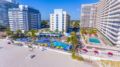 Ocean Sky Hotel & Resort - Fort Lauderdale (FL) フォート ローダーデール（FL） - United States アメリカ合衆国のホテル