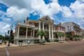 The Guest House - Antebellum Mansion - Natchez (MS) ナチェズ（MS） - United States アメリカ合衆国のホテル