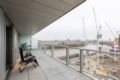 (A)Cosy Luxury Two Bedroom Balcony with Riverview - London ロンドン - United Kingdom イギリスのホテル