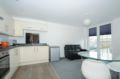 Modern, spacious, fully equipped one bedroom flat - London - United Kingdom Hotels