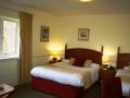 Queens Head Inn - Nassington ナッシントン - United Kingdom イギリスのホテル