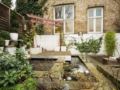 Veeve 2 Bed House On Stoneleigh Place Holland Park - London ロンドン - United Kingdom イギリスのホテル