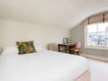 Veeve Beautiful 4 Bed House On Kelmscott Road Clapham - London - United Kingdom Hotels