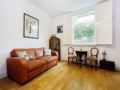 Veeve Lovely Cottage 2 Bedroom Near Hampstead Heath - London - United Kingdom Hotels