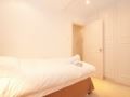 Veeve Queensdale Pl 3 Bed 3 Bath Mews House Parking - London ロンドン - United Kingdom イギリスのホテル