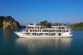 Halong Sapphire Cruise - Cat Ba Island カットバ島 - Vietnam ベトナムのホテル