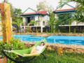 Triple bungalow with pool view - Dong Hoi (Quang Binh) ドンホイ（クアンビン） - Vietnam ベトナムのホテル